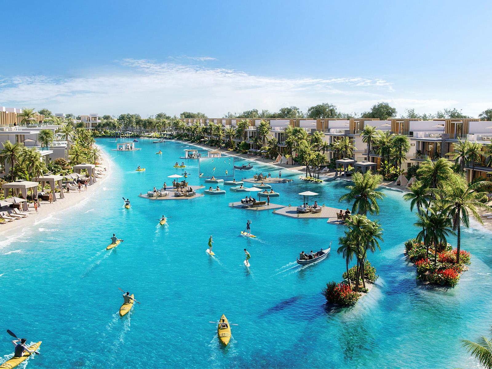 DAMAC Islands paddling